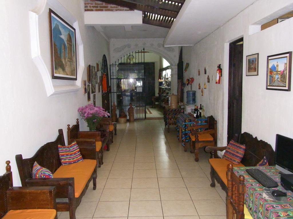 Posada Dona Luisa Antigua Exterior foto