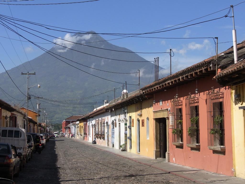 Posada Dona Luisa Antigua Exterior foto